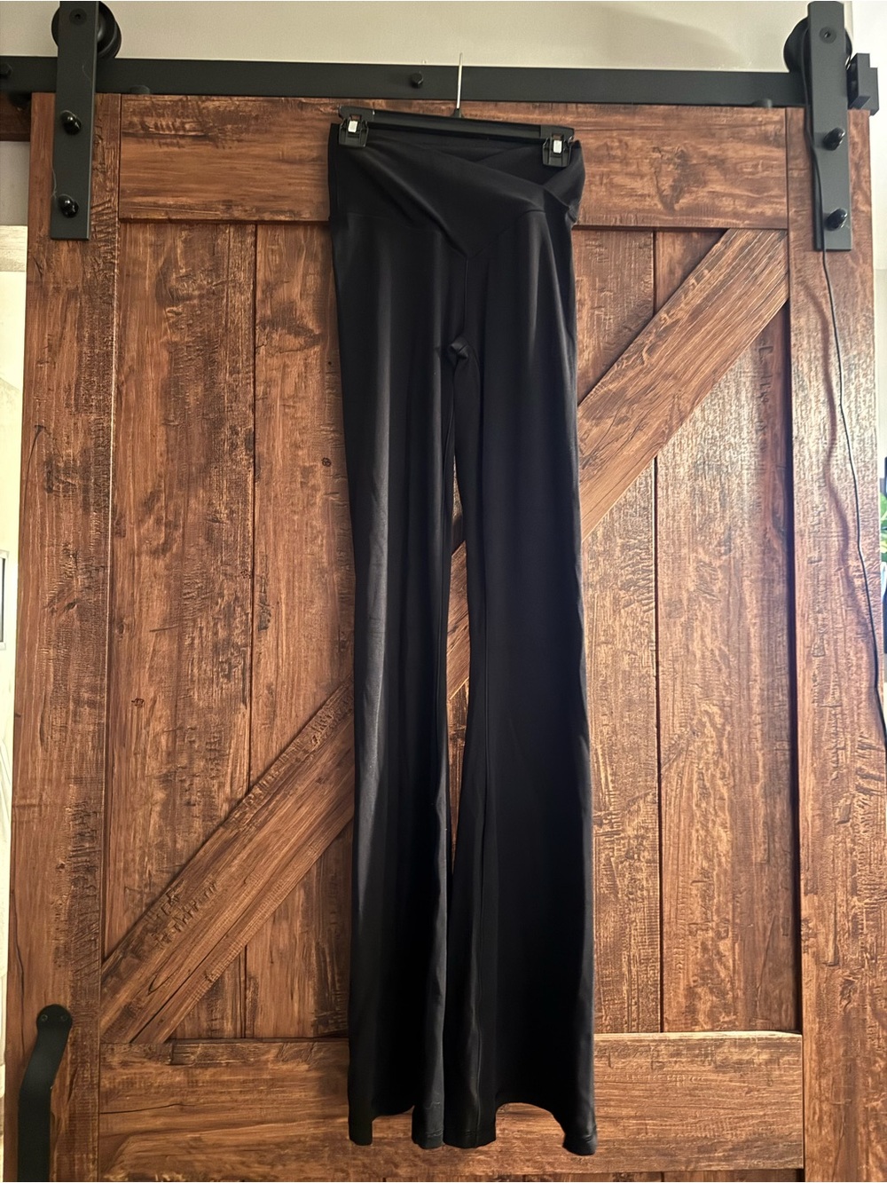 Offline by Aerie crossover Waist Black Flared Yoga Leggings
